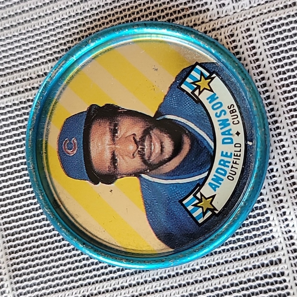 Vintage Andre Dawson Cubs Metal Coin Cap 1988 Topps- MLB